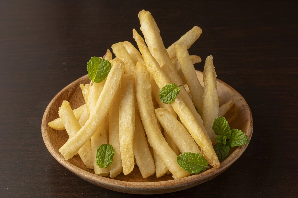 11004x12 【送料無料】Hotatoes インド産 味付けフライドポテト シューストリング 1kgx12袋 大昌貿易行