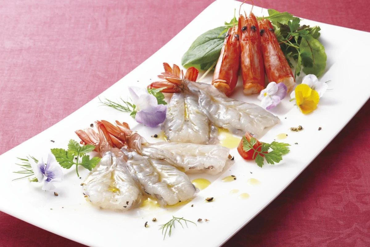 12158x12 【送料無料】 白姫えび有頭セミＩＱＦ４０－５０　500gx12パック 日本水産 [ケース販売]