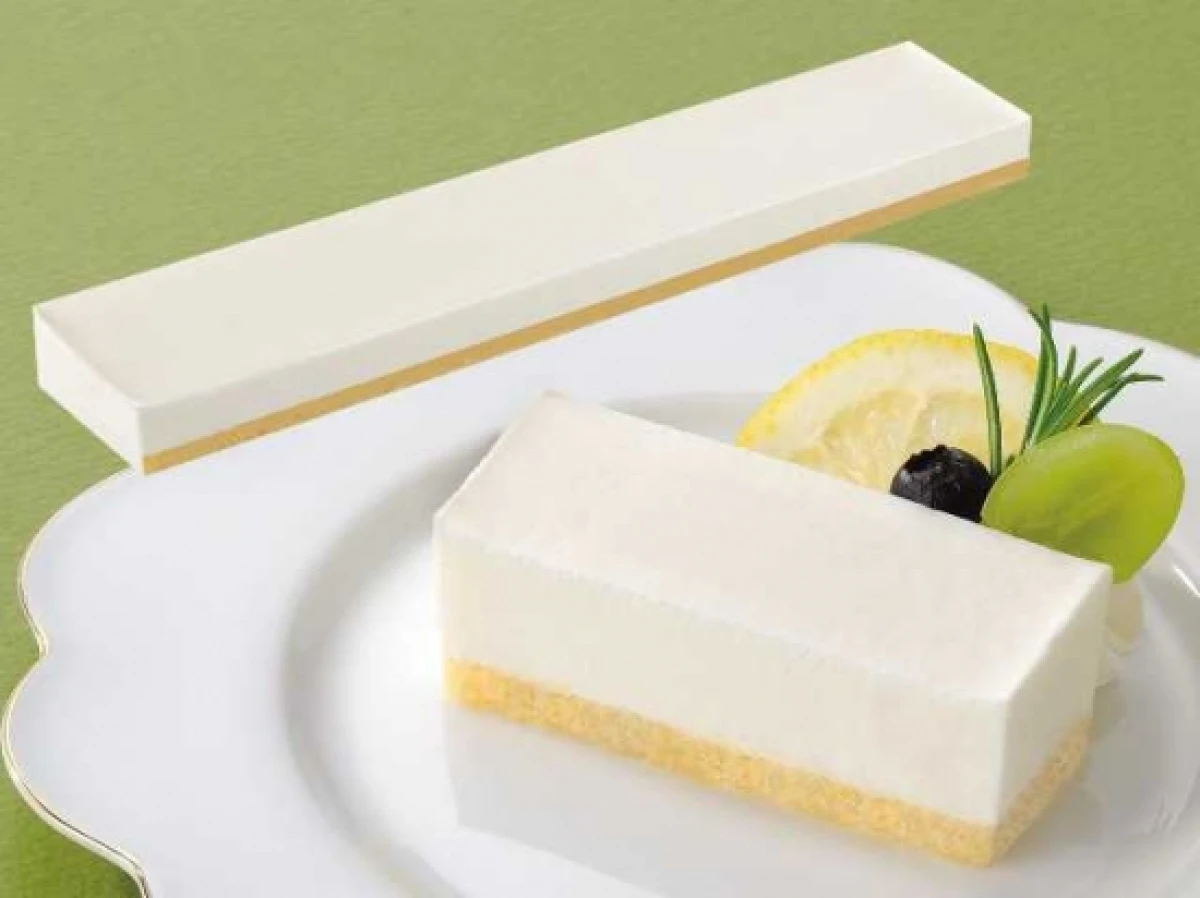 26695x18 【送料無料】 フリーカットケーキ レアーチーズ（北海道産クリームチーズ使用） 415g×18個 味の素冷凍食品