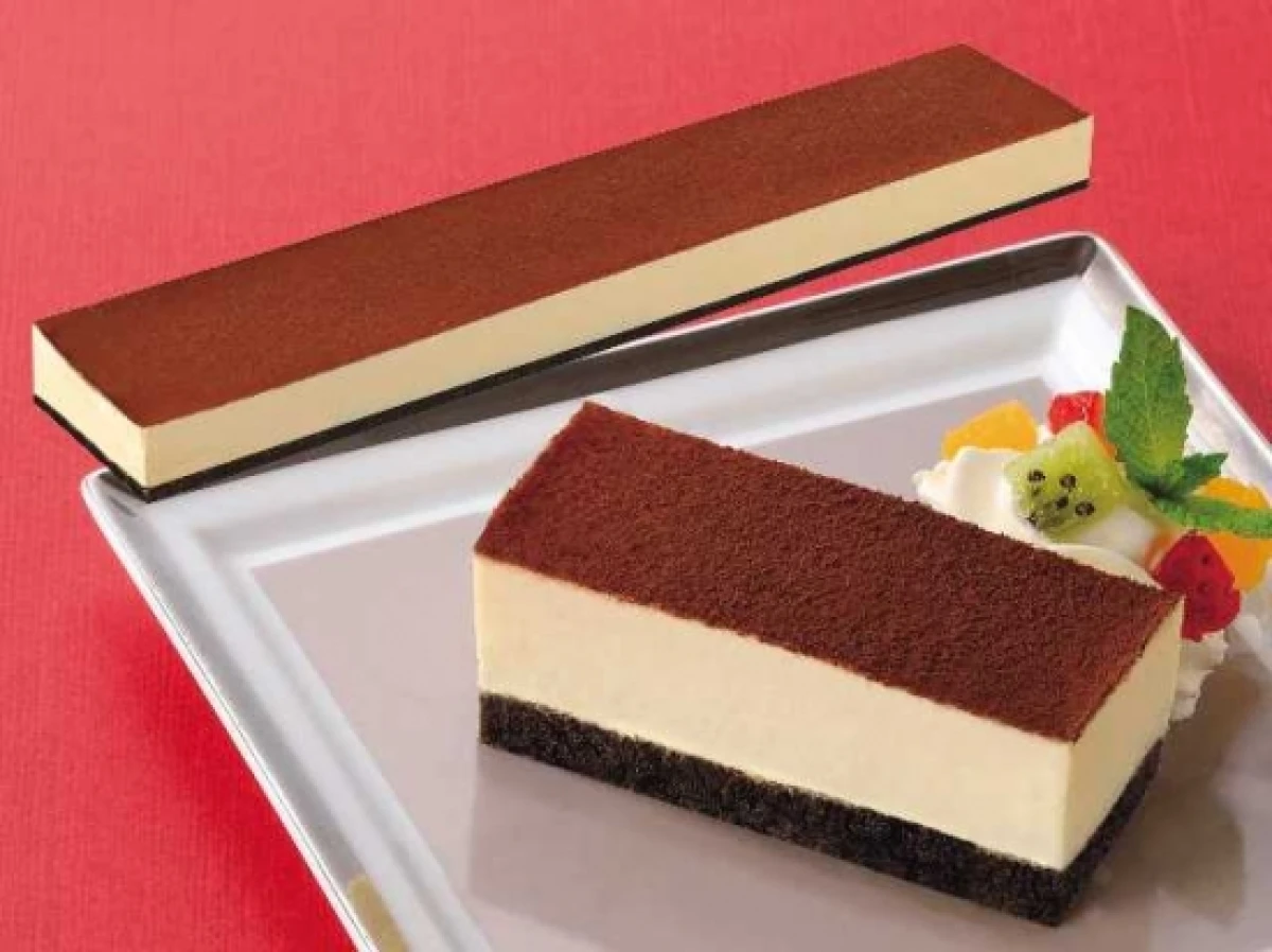 26683x18 【送料無料】 フリーカットケーキ　ティラミス（北海道産マスカルポーネチーズ使用） 445g×18個 味の素冷凍食品