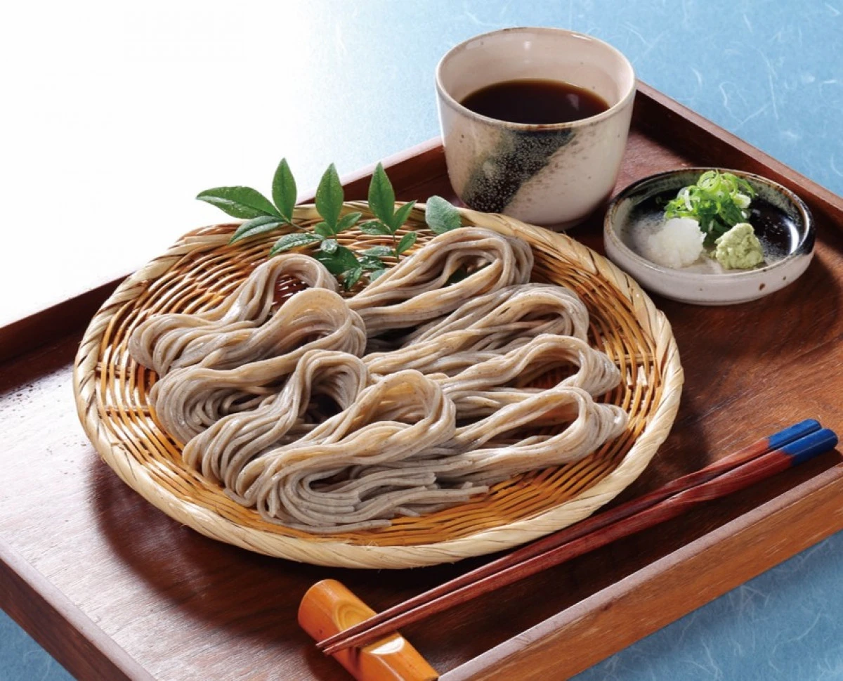 17119x8 【送料無料】 麺始め 割子冷凍そば 1kg(100gx10個入)x8袋 テーブルマーク [ケース販売]