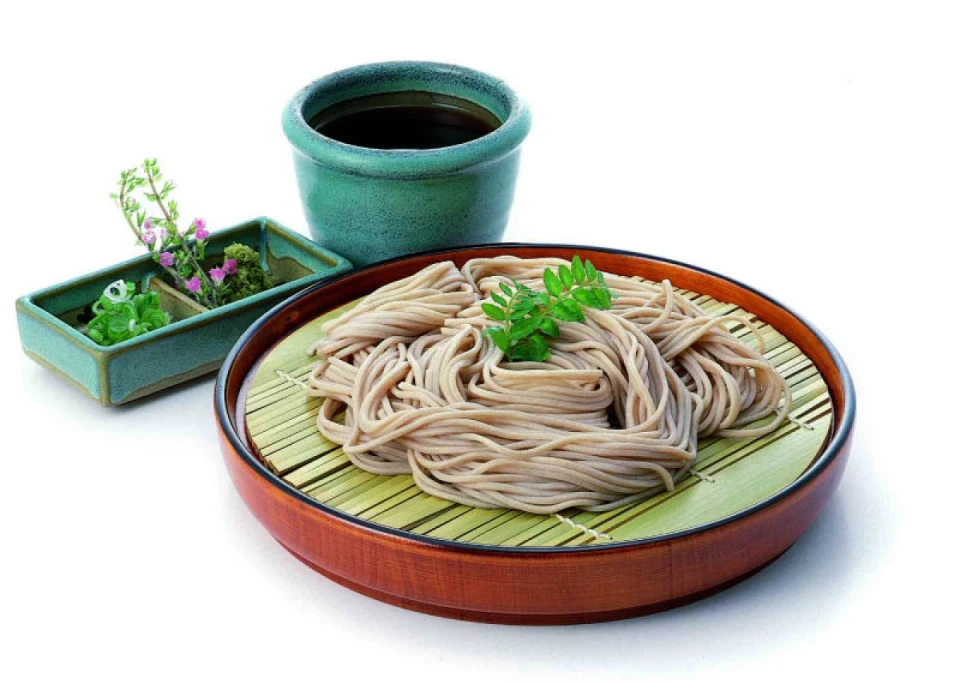 そばの健康効果とは？うどんとの違いや便利な「そばつゆ」「冷凍そば」のご紹介！