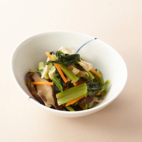28102 便利な小松菜と根菜の煮びたし 500g マルハニチロ