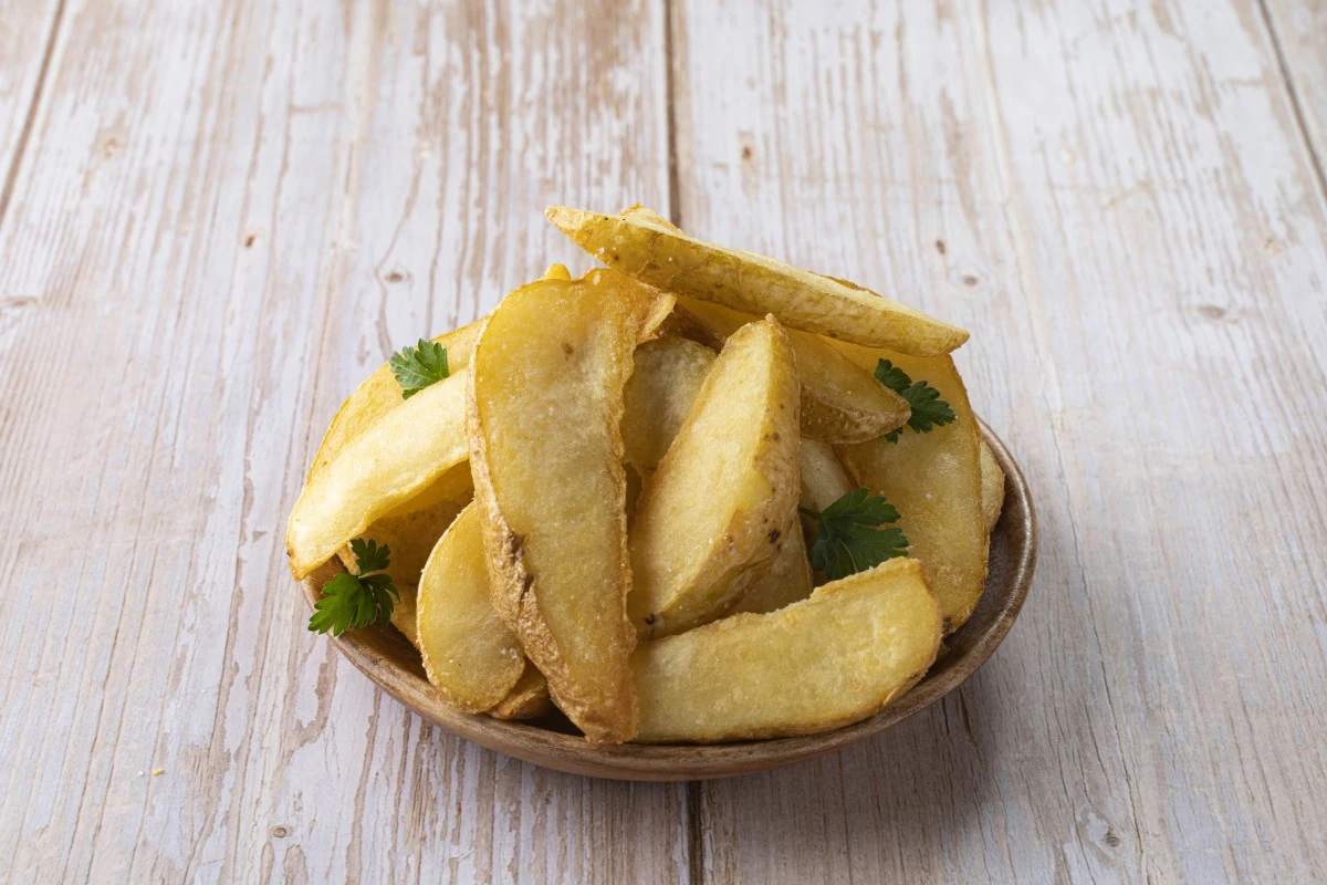 11057x10 【送料無料】Hotatoes インド産 ナチュラルカットポテト 1kgx10袋 大昌貿易行