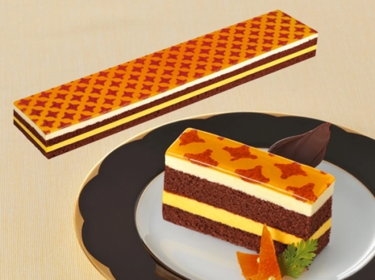 26682 フリーカットケーキ オレンジ 425g 味の素冷凍食品